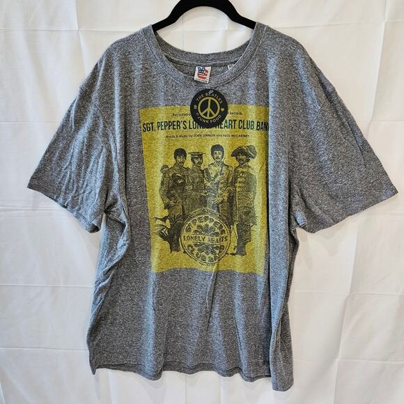 Junk Food Sgt. Pepper's Lonely Hearts Club Band Music Gray Oversized XL - Picture 1 of 6